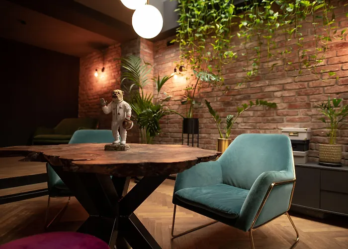 Hotel 133 Boutique 3*